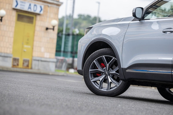 Без Pro и Max: тест-драйв Chery Tiggo 7L