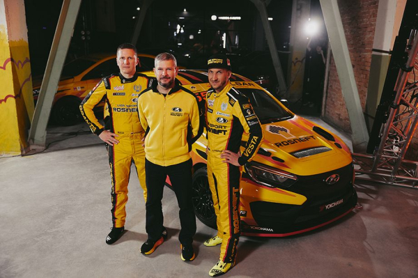 Интервью с экс-пилотом, а ныне руководителем Lada Sport Rosneft в классе Супер-продакшн Кириллом Ладыгиным о его новой роли