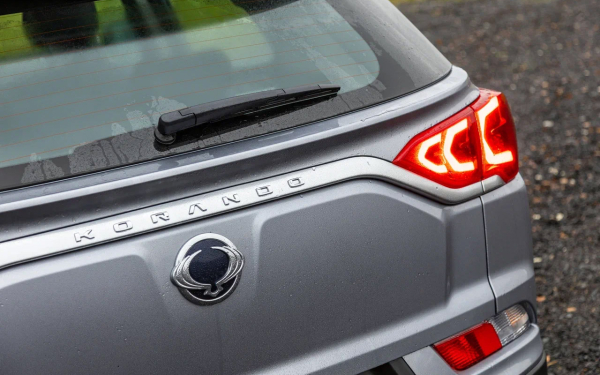 Проще не значит хуже. Мы испытали корейский кроссовер KGM Korando
Проще не значит хуже. Мы испытали корейский кроссовер KGM Korando