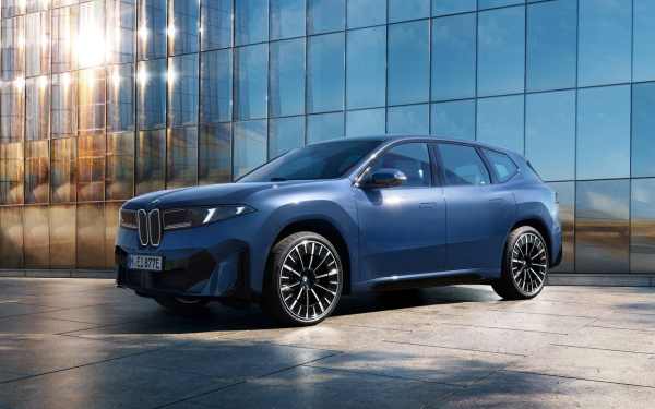 
            Возвращение к классическому дизайну. Чего ждать от Audi, BMW и Mercedes
        