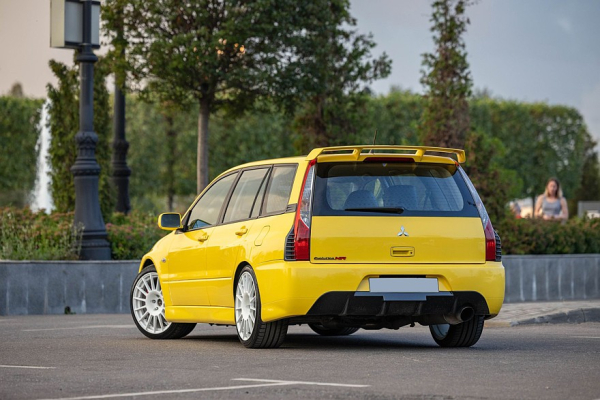 Сделай сам: опыт владения универсалом Mitsubishi Lancer Evolution IX Сделай сам: опыт владения универсалом Mitsubishi Lancer Evolution IX