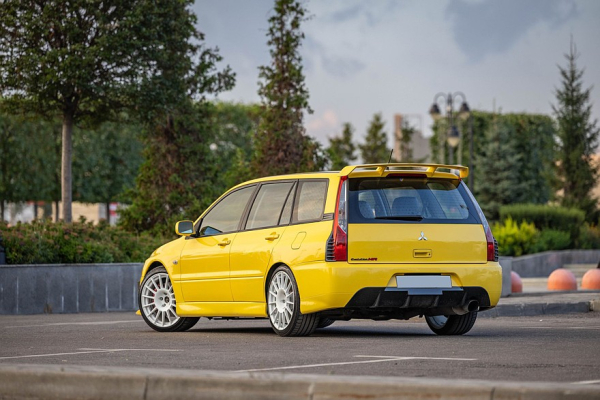 Сделай сам: опыт владения универсалом Mitsubishi Lancer Evolution IX Сделай сам: опыт владения универсалом Mitsubishi Lancer Evolution IX