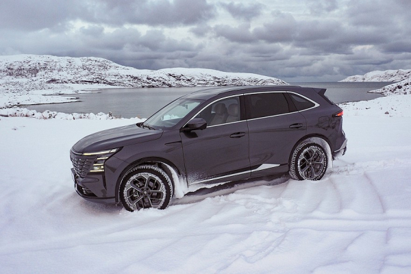 Семейный, достойный и немного странный: первый тест-драйв Changan CS75 Plus AWD Семейный, достойный и немного странный: первый тест-драйв Changan CS75 Plus AWD