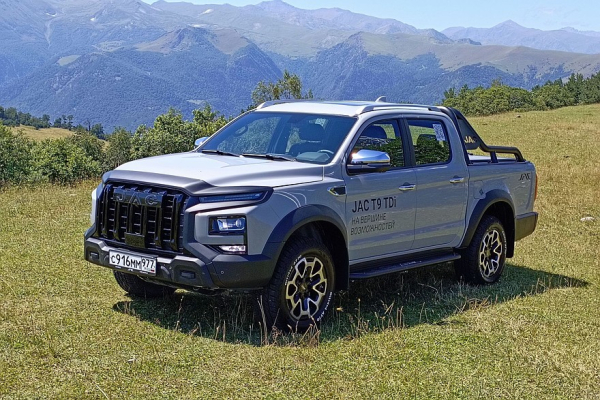 Самоблок, парт-тайм и повышенная прыгучесть: тест-драйв JAC T9 TDi